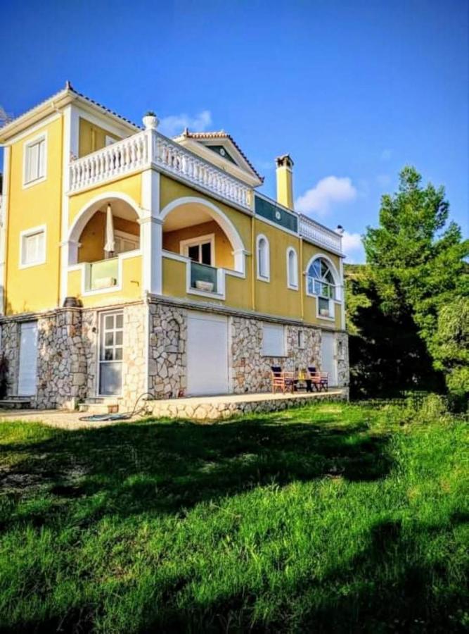 Mouzákion Vila Kalielaia מראה חיצוני תמונה